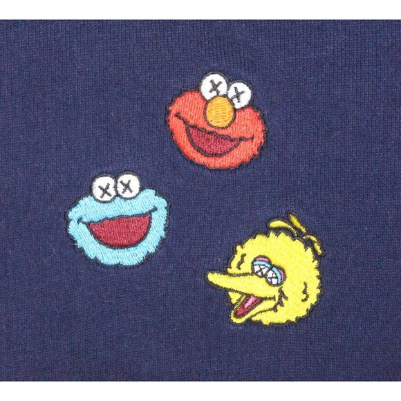 Kaws × Uniqlo x Sesame Street Hoodie - Picture 2 of 8